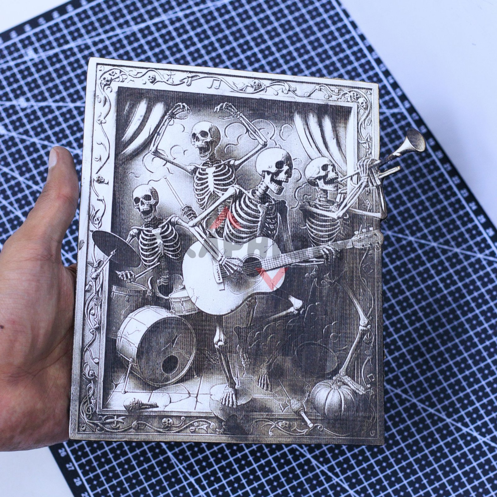 Funny Skeletons 3D illusion