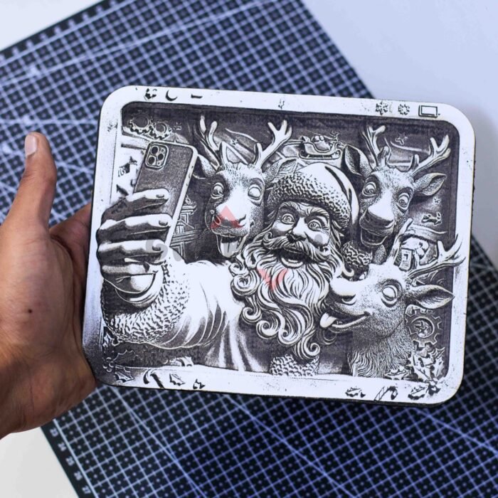 Santa & Reindeer Selfie 3D illusion
