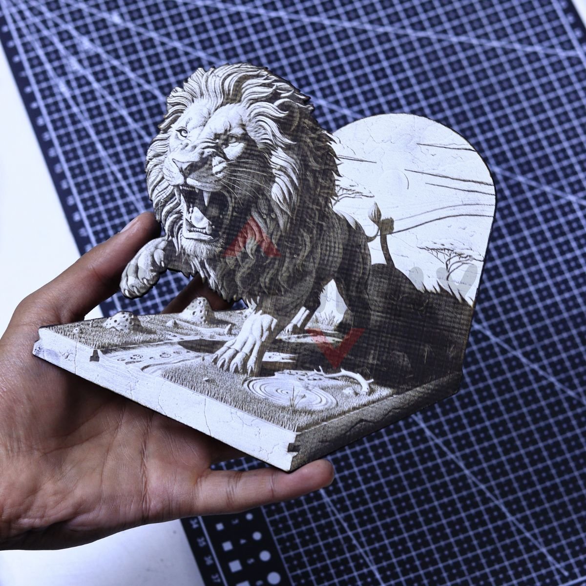 Lion of the Ledge 3D Illusion